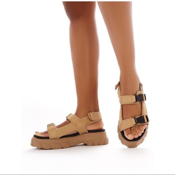 UNDENIABLE CHUNKY SPORTS SANDALS IN NUDE PU - Picture 1 of 5